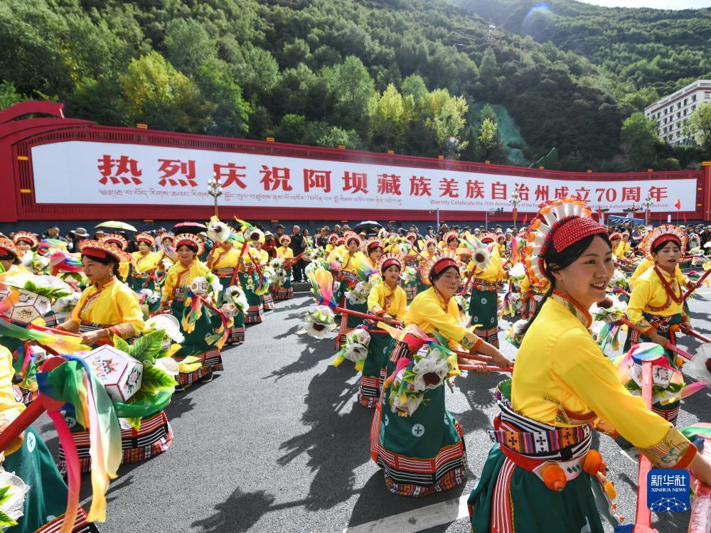 奔驰软件登录访问网络不对